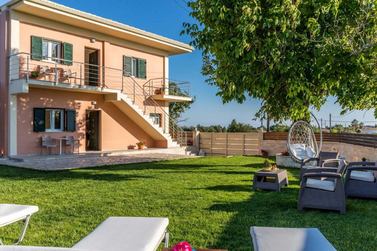 Villa Nissos Línia Екстериор снимка