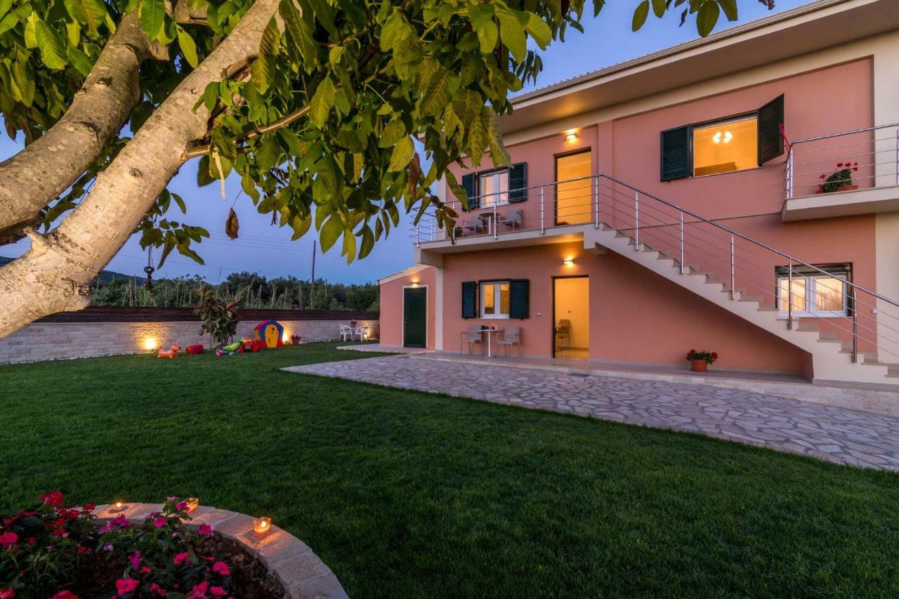 Villa Nissos Línia Екстериор снимка